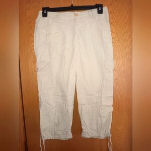 Women's size 8, Duplex capri pants